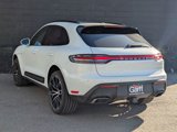 Certified 2024 Porsche Macan image 3