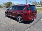 Used 2021 Chrysler Pacifica Pinnacle image 2