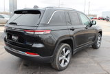 Used 2023 Jeep Grand Cherokee Limited image 3