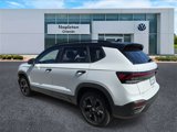 New 2025 Volkswagen Taos SE image 4