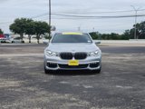 Used 2017 BMW 750i image 2