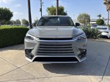 New 2025 Lexus TX 500h AWD image 2