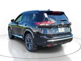 New 2026 Nissan Rogue Platinum image 3