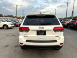 Used 2021 Jeep Grand Cherokee Laredo image 4