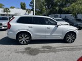 Used 2022 Volvo XC90 T6 Inscription w/ Advanced Package image 3