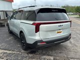 New 2025 Kia Carnival SX image 3