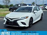 Used 2018 Toyota Camry XSE image 2