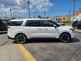 New 2026 Kia Carnival EX image 4