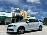 Used 2017 Volkswagen Jetta SE image 2
