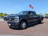 New 2025 Ford F450 Platinum w/ FX4 Off-Road Package image 5