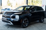 New 2025 Mitsubishi Outlander SE image 3