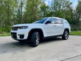 Used 2024 Jeep Grand Cherokee L Limited image 2