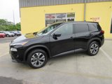 Used 2021 Nissan Rogue SV image 3