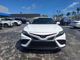 Used 2022 Toyota Camry SE image 2