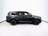 Used 2023 Kia Telluride EX w/ EX Captain's Chair Package image 4