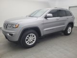 Used 2020 Jeep Grand Cherokee Laredo image 2