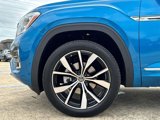 New 2025 Volkswagen Atlas Cross Sport SEL Premium R-Line image 5