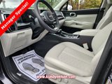 New 2025 Kia Sorento S image 4