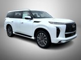 New 2025 INFINITI QX80 Luxe image 3