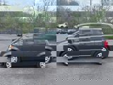 Used 2019 Dodge Grand Caravan SE image 2