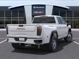 New 2025 GMC Sierra 3500 Denali Ultimate image 4