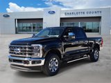 New 2025 Ford F250 4x4 Crew Cab Super Duty image 2