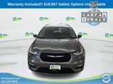 Used 2022 Chrysler Pacifica Touring-L image 2