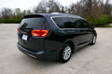 Used 2020 Chrysler Pacifica Touring-L image 6
