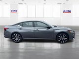 Used 2021 Nissan Altima 2.5 SR w/ SR Premium Package image 2