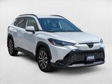 Used 2024 Toyota Corolla Cross SE image 3