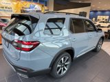 New 2025 Honda Pilot Touring image 4