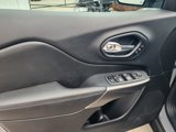 Used 2022 Jeep Cherokee Limited image 6