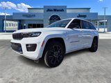 New 2025 Jeep Grand Cherokee Limited 4xe image 2