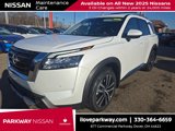 New 2025 Nissan Pathfinder Platinum w/ Cargo Package image 3