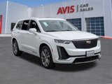 Used 2023 Cadillac XT6 Premium Luxury image 3