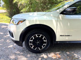 Used 2020 Nissan Pathfinder SL image 2