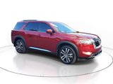 New 2025 Nissan Pathfinder Platinum image 2