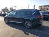 New 2025 Chrysler Pacifica Pinnacle image 4