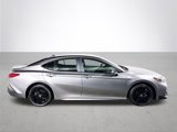 Used 2025 Toyota Camry SE w/ Convenience Package image 5