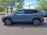 Certified 2022 Volkswagen Taos SE image 4