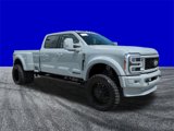 Certified 2025 Ford F450 Lariat w/ FX4 Off-Road Package image 2