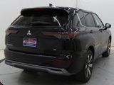 New 2025 Mitsubishi Outlander SE image 3