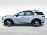 New 2025 Nissan Pathfinder Platinum image 2