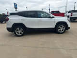 Used 2024 GMC Terrain SLE image 5