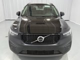 New 2026 Volvo XC40 B5 Plus image 3