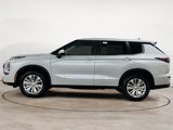 New 2025 Mitsubishi Outlander ES image 4