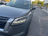 Used 2025 Nissan Pathfinder SV image 4