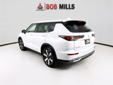 New 2025 Mitsubishi Outlander SE image 5