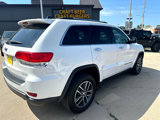 Used 2018 Jeep Grand Cherokee Limited image 3