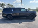 New 2025 Chevrolet Suburban Premier image 4